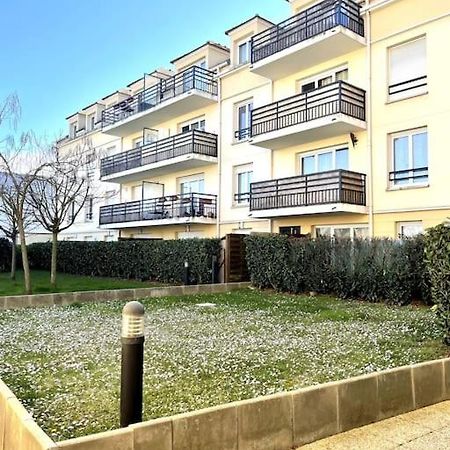 생 오엔 로몬 Grand F3 A 30Mn De Paris - Terrasse + Parking Prive 아파트 외부 사진