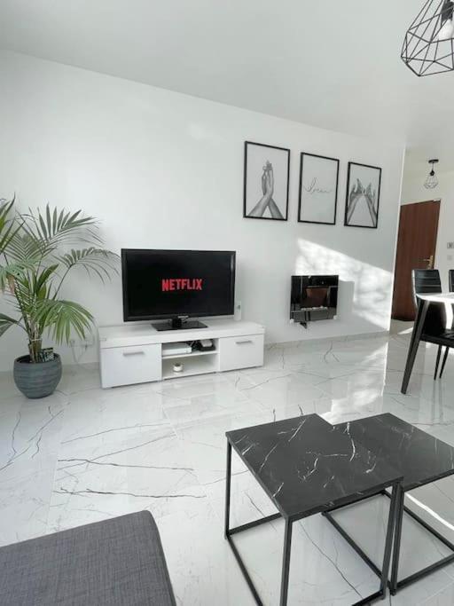 생 오엔 로몬 Grand F3 A 30Mn De Paris - Terrasse + Parking Prive 아파트 외부 사진